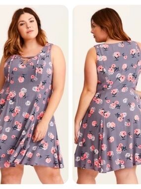 Torrid Gray Pink Floral Ditsy Sleeveless Lace Up Swing Mini Dress 3X